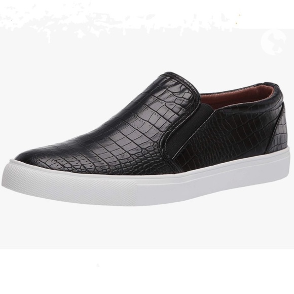 Steve Madden Amplify Slip On Sneaker 